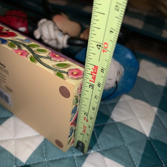 Disney Traditions Mickey & Minnie "Smooch for my Sweetie" - Picture 4 of 10